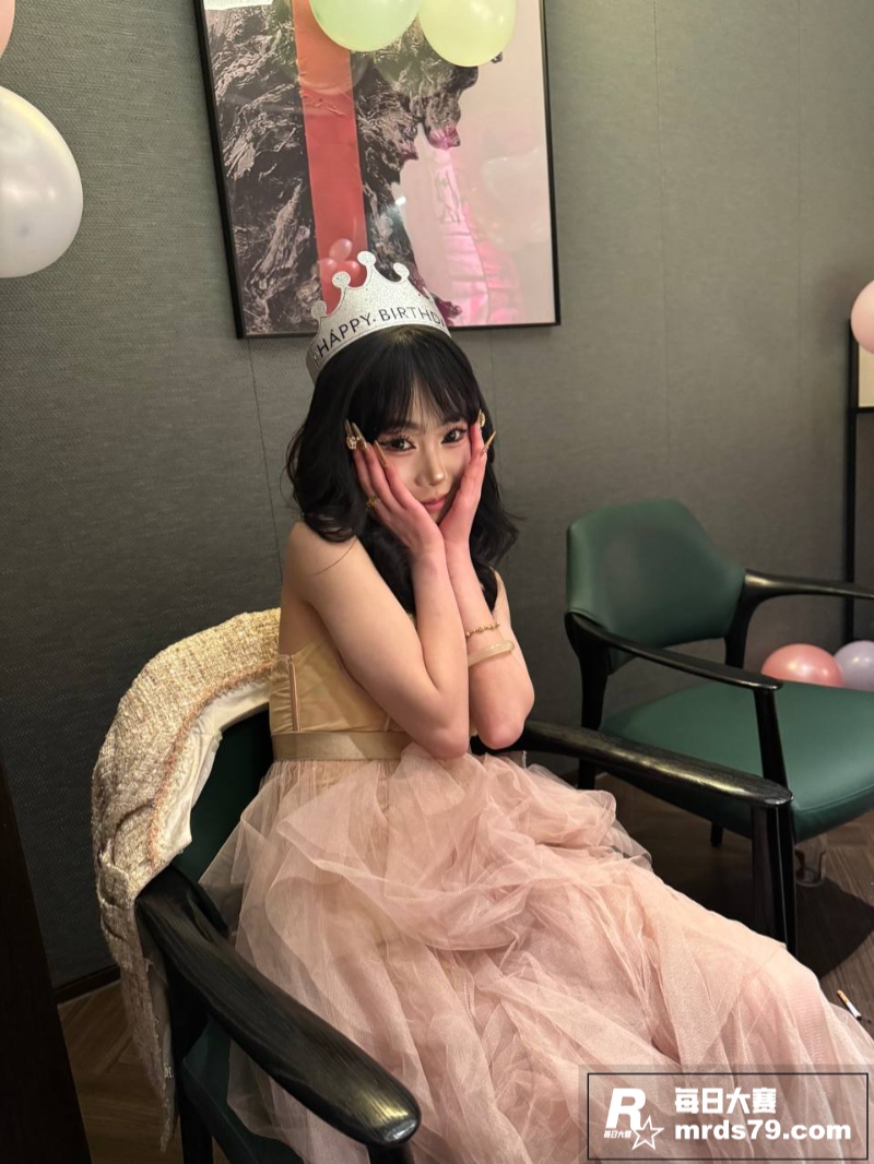 沈阳高颜值女神 佳蓉相关图片1