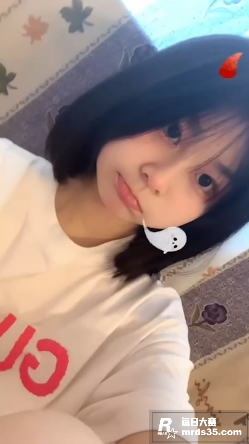 武汉大学清纯学生妹 相关图片3