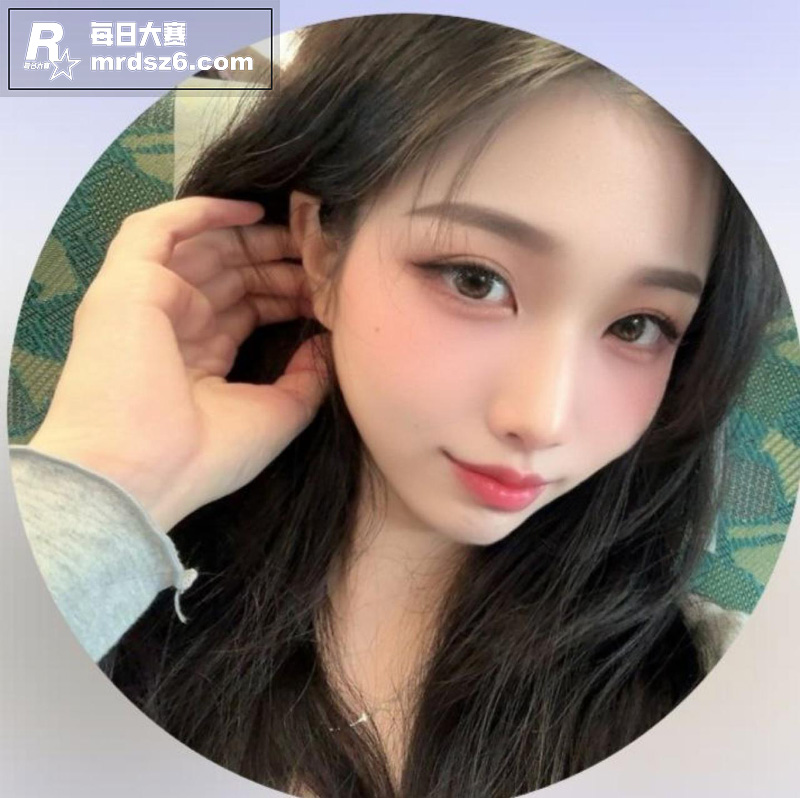 极品巨乳反差高颜值大相关图片6