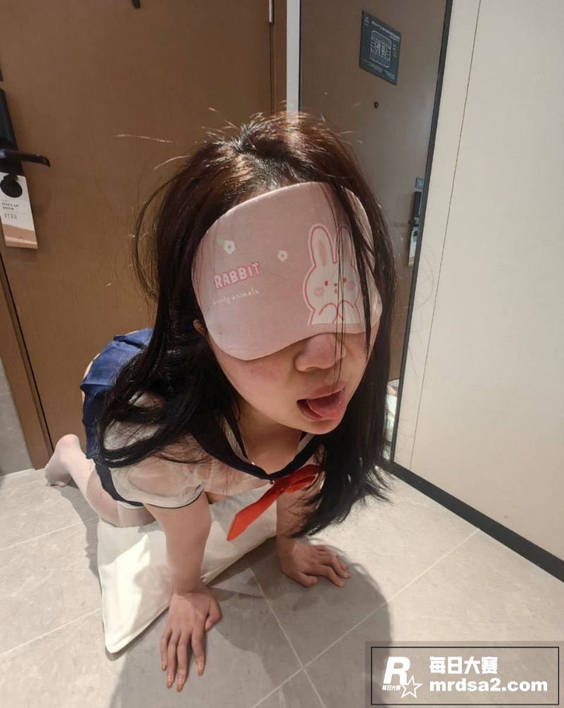 大屌网友酒店约操JK相关图片4
