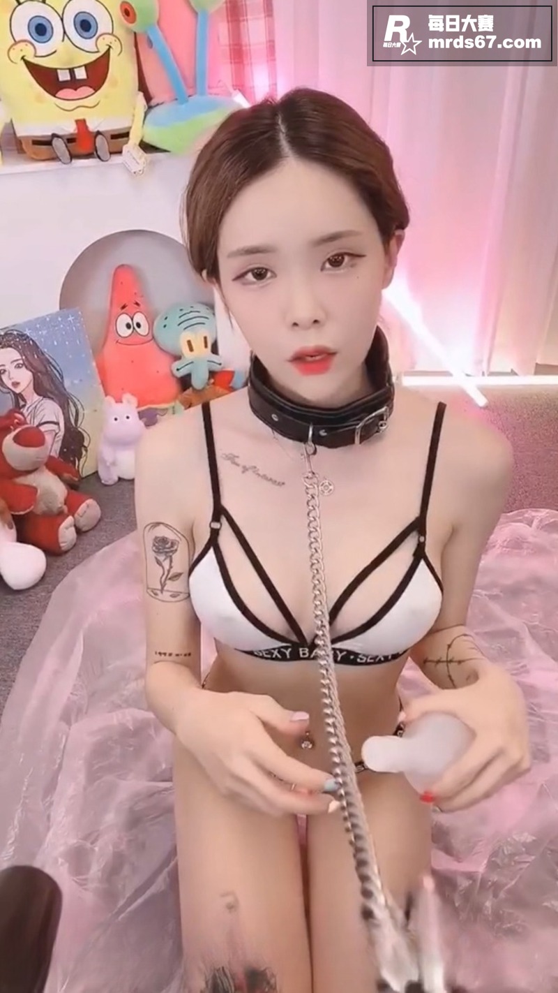 LPL选手大舅子前妻相关图片3