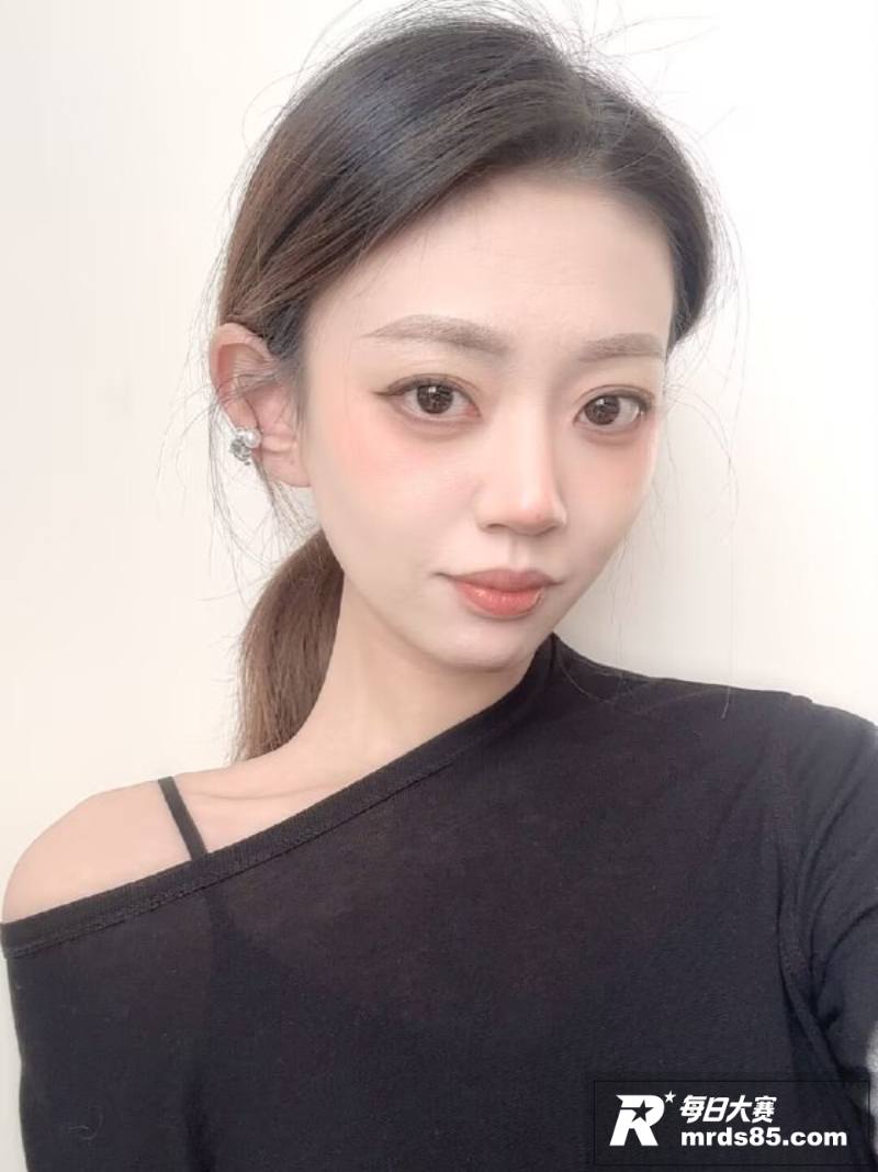 唐山高颜值学生妹 周相关图片10