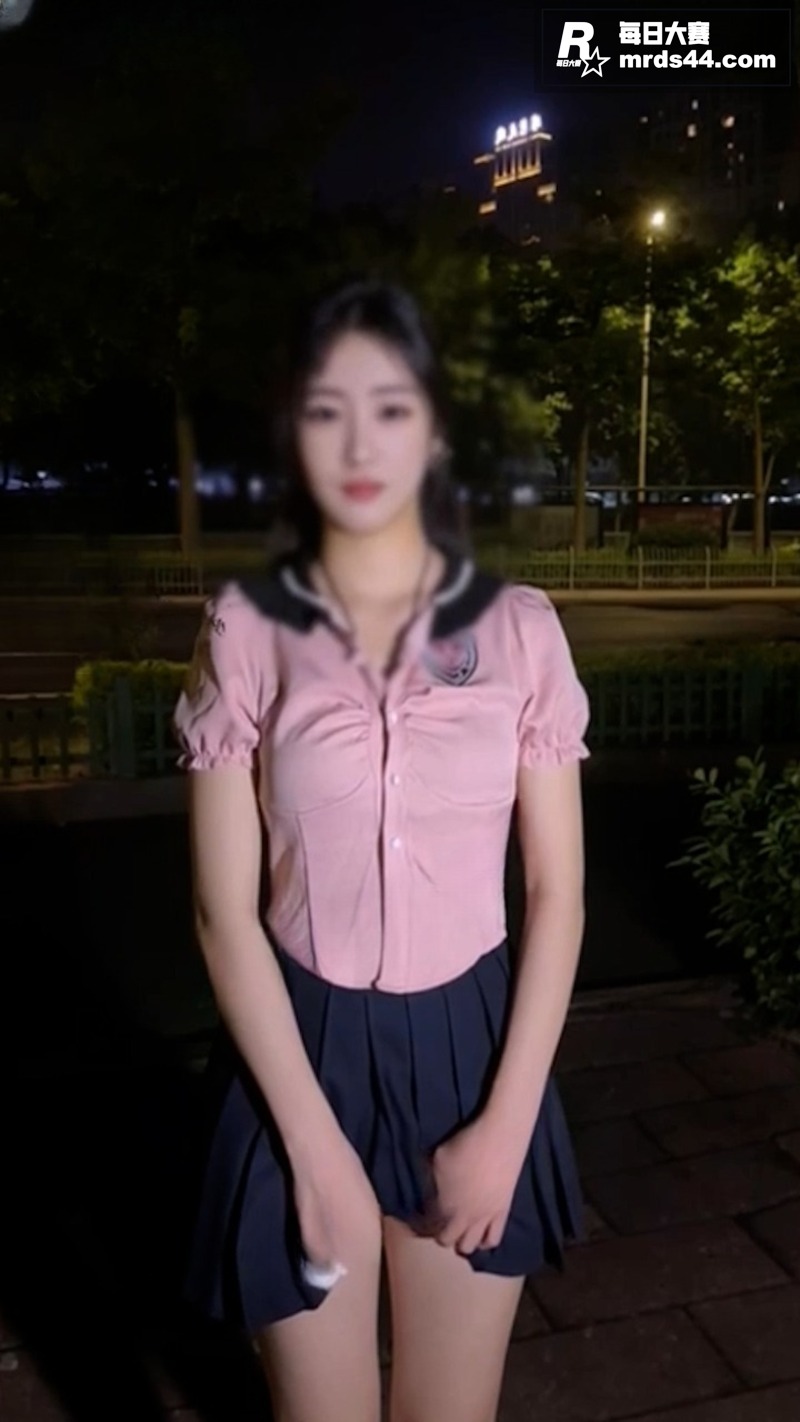 推特露出博主 播音系相关图片1