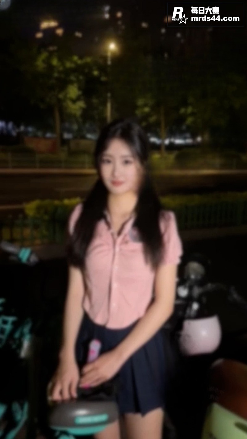 推特露出博主 播音系相关图片3