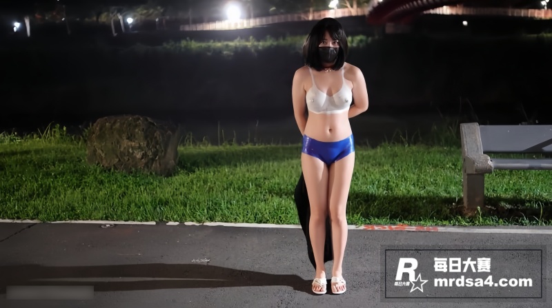 极品巨乳女神 小小Q相关图片8