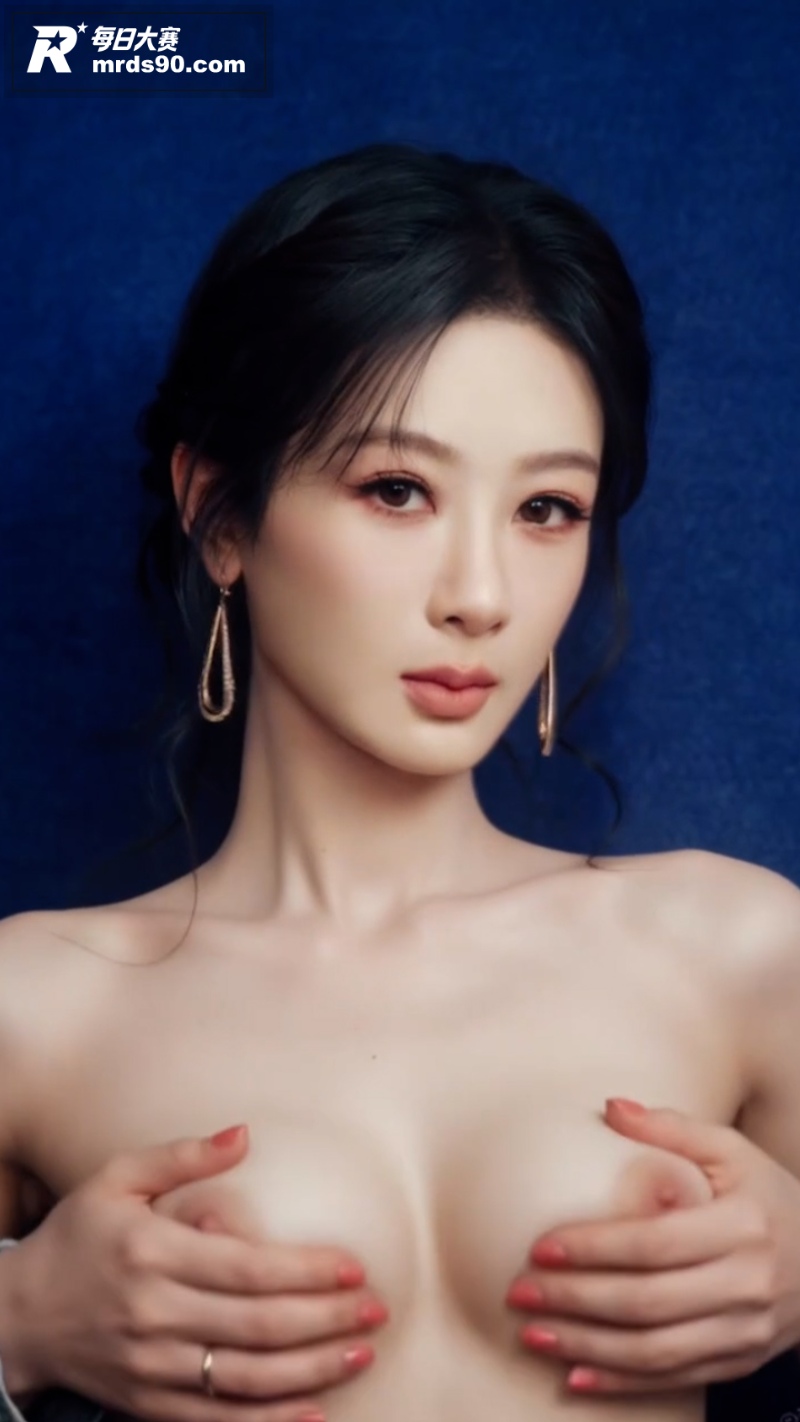 AI脱衣人气女星 杨相关图片3