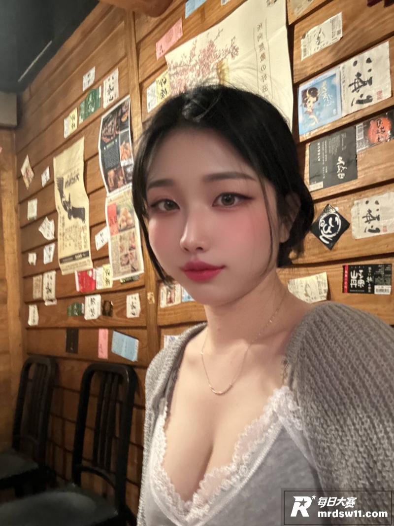 赛友投稿 台湾大奶眼相关图片2