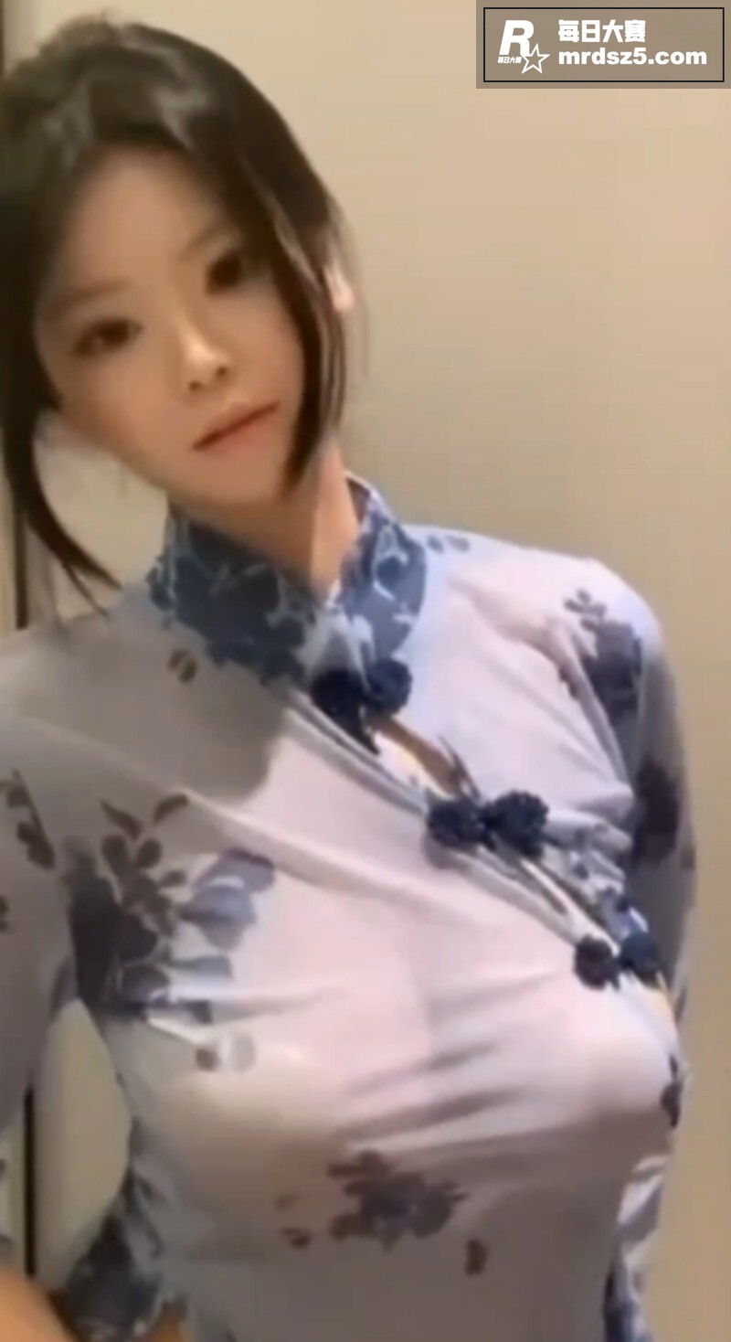 抖音快手网红闪现走光相关图片2