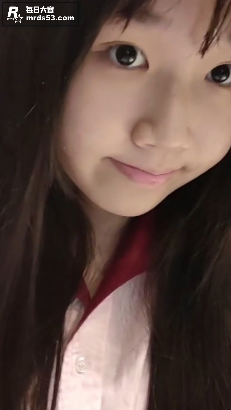 超清纯的幼态萝莉被金相关图片16
