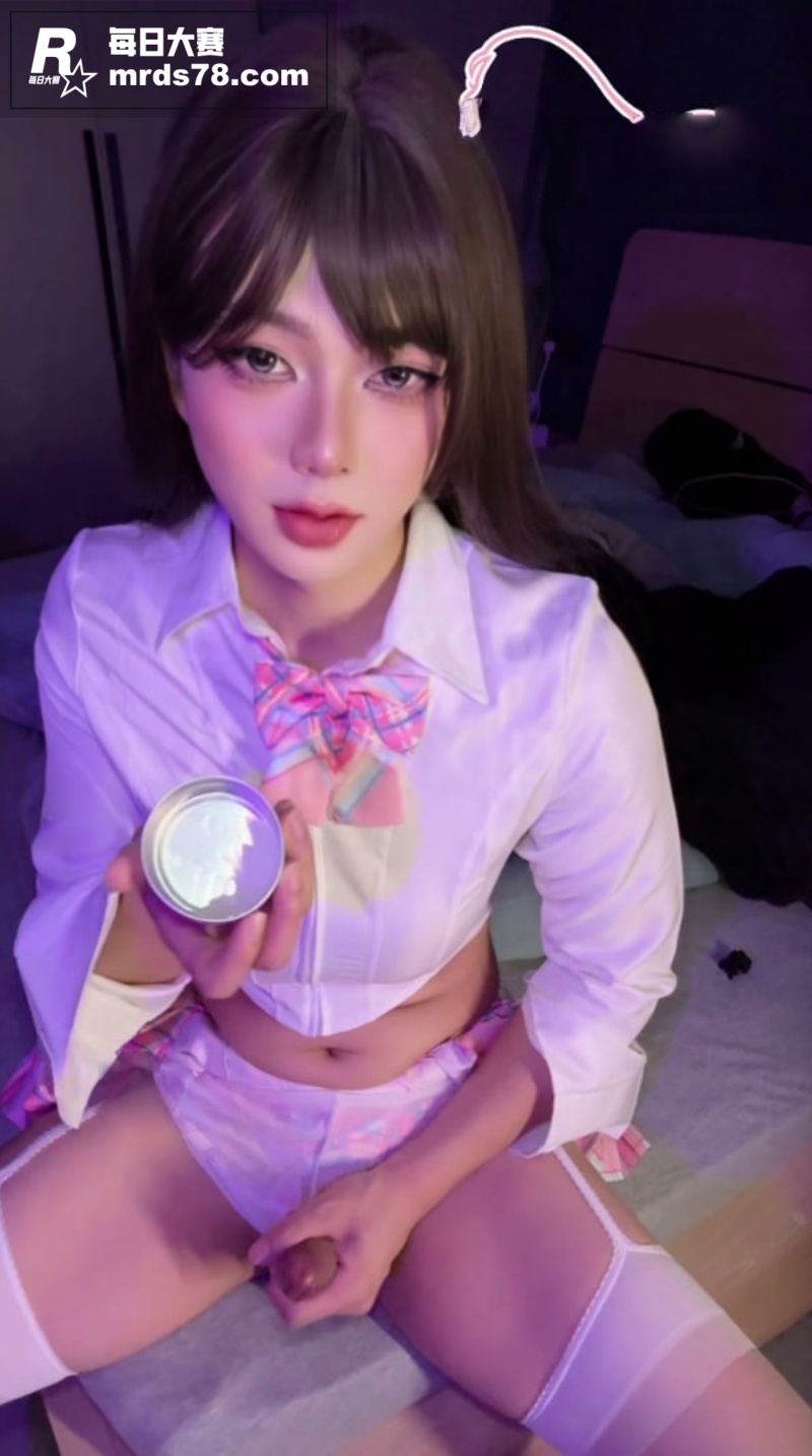 极品TS高颜伪娘 N相关图片10