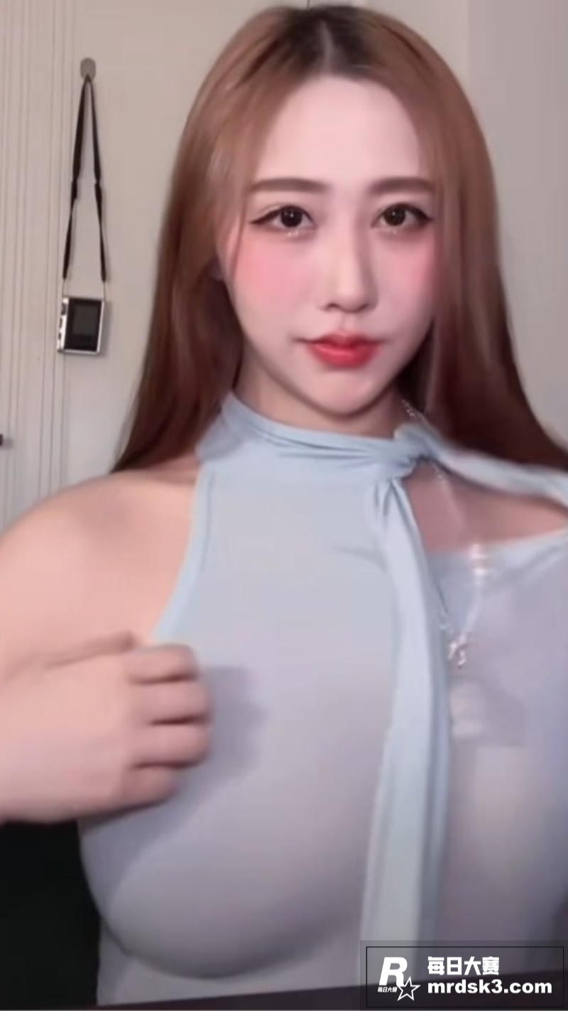 抖音快手多位反差网红相关图片6