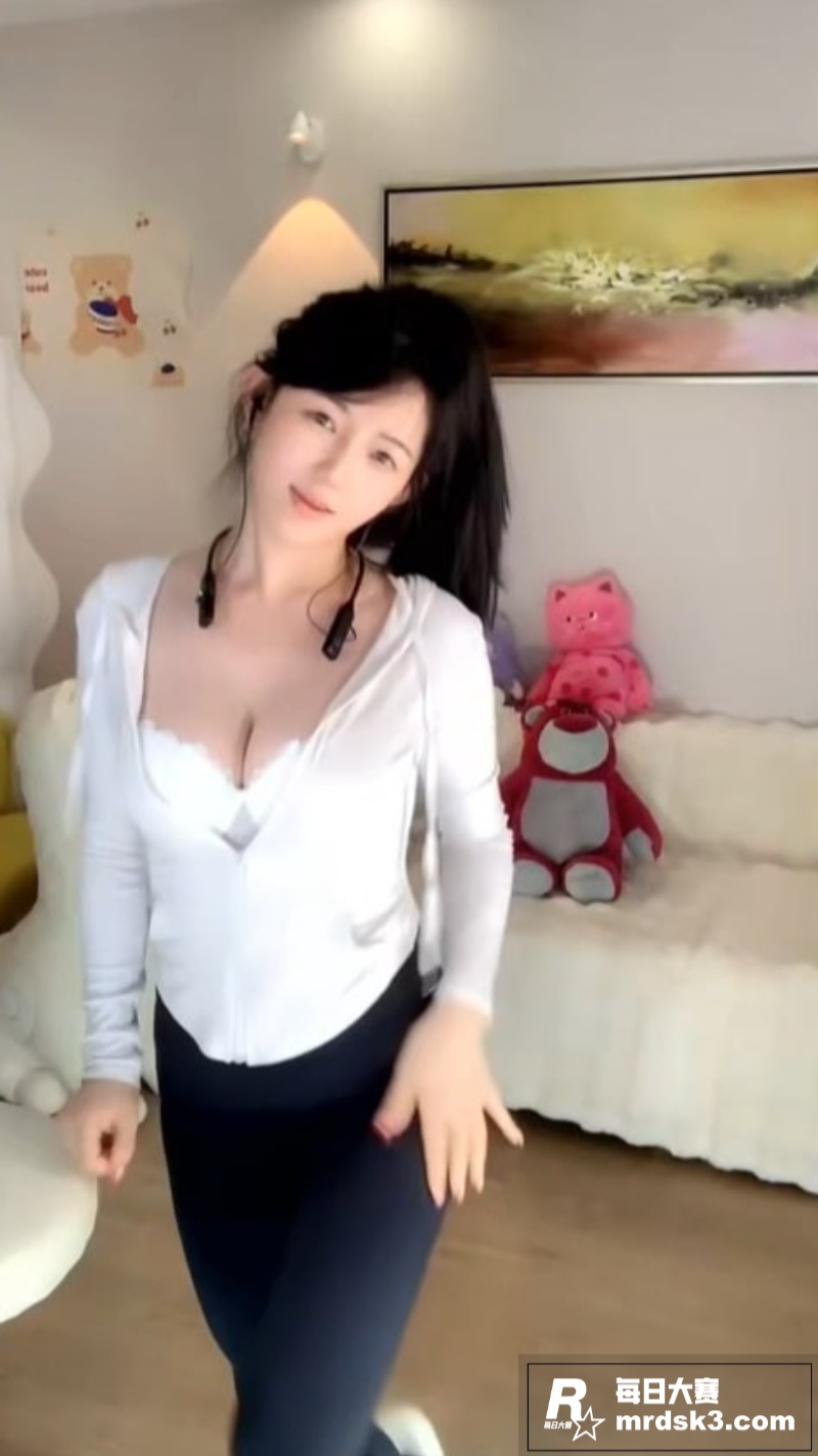 抖音快手多位反差网红相关图片8
