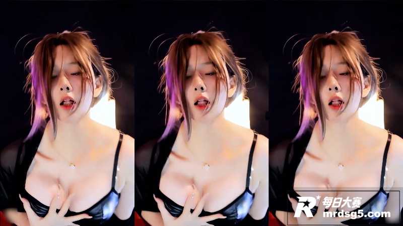 斗鱼高颜值女神 小鱼相关图片2