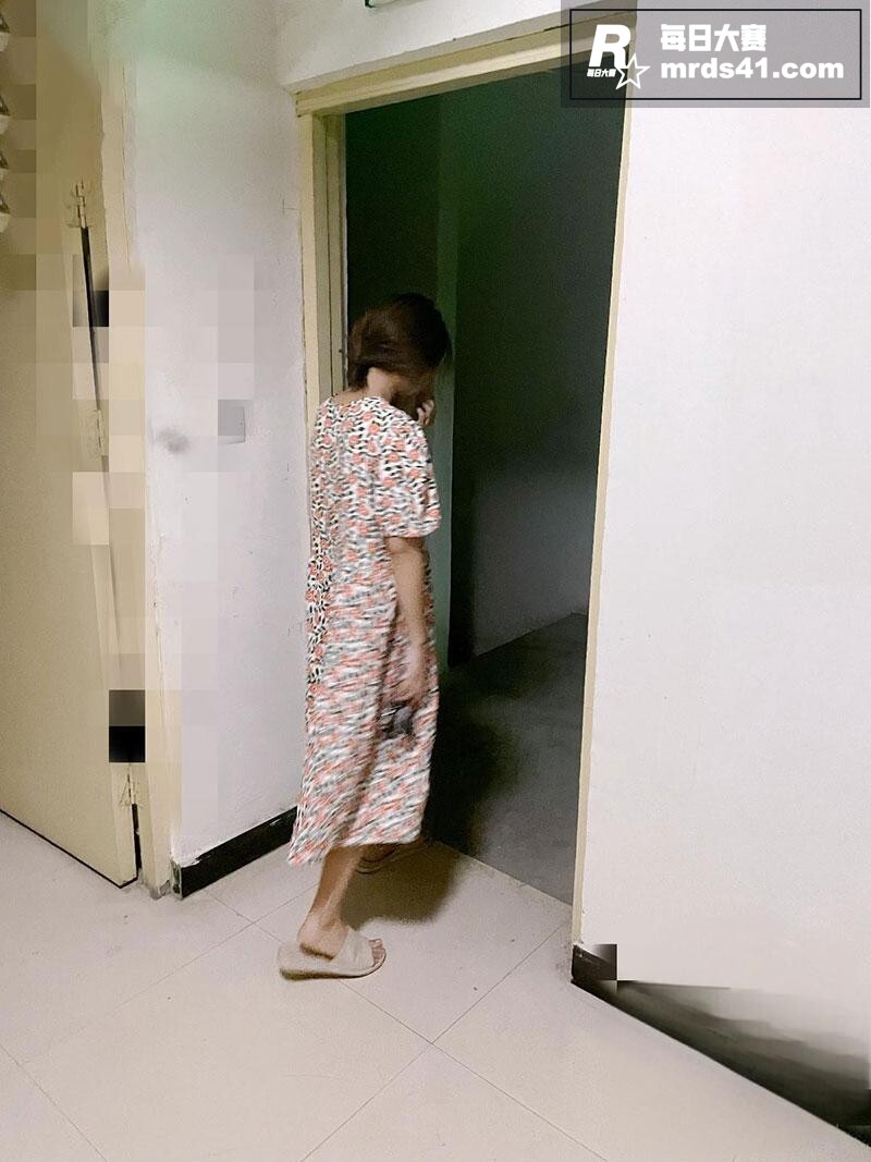 海角社区 强奸少妇邻相关图片4