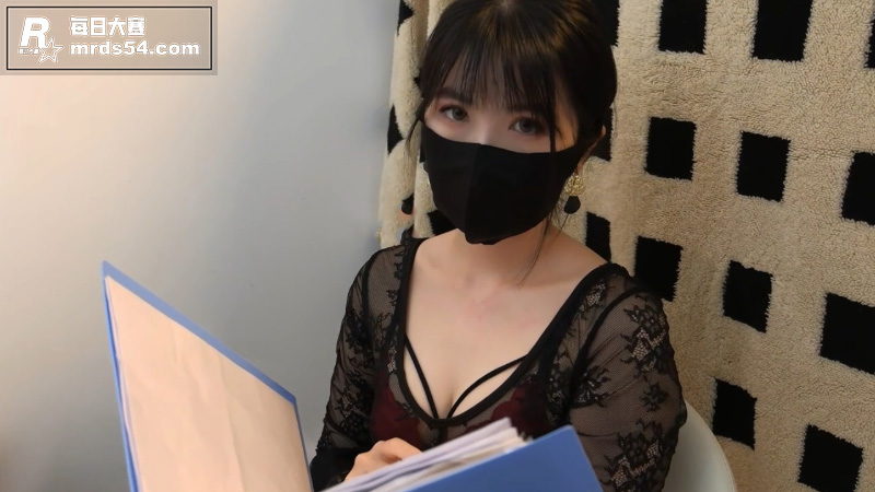 推特反差女神 懒懒猪相关图片6