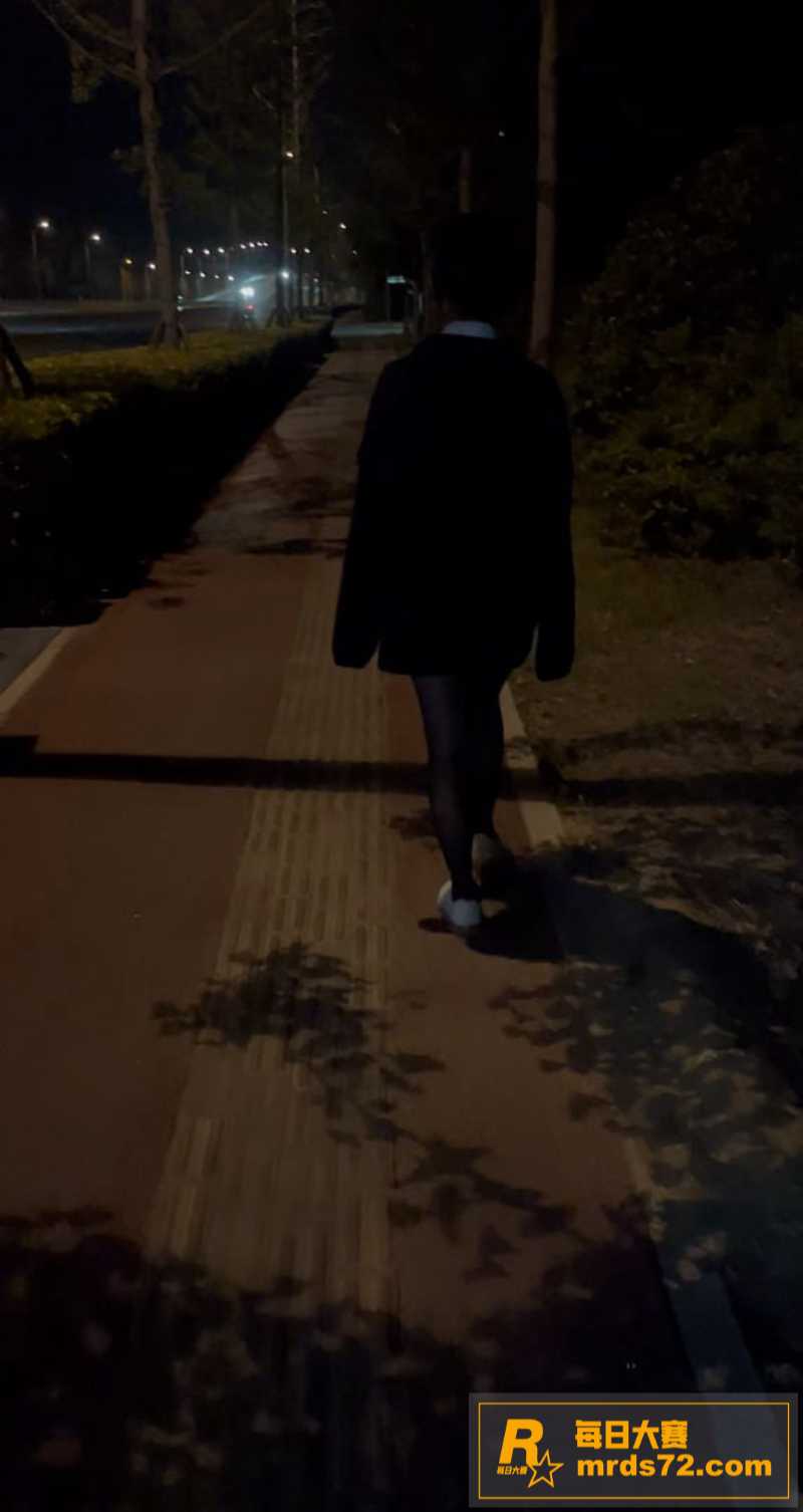 极品M母狗 苏苏雨 相关图片9