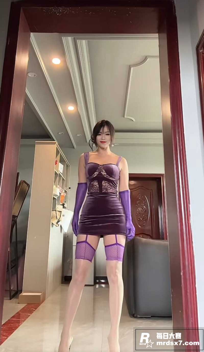 抖音巨乳网红 是晓晓相关图片4