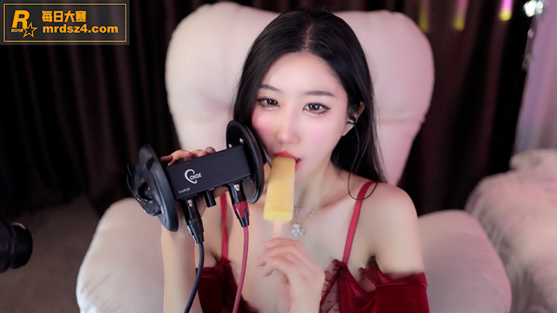 ASMR高颜值女神 相关图片3