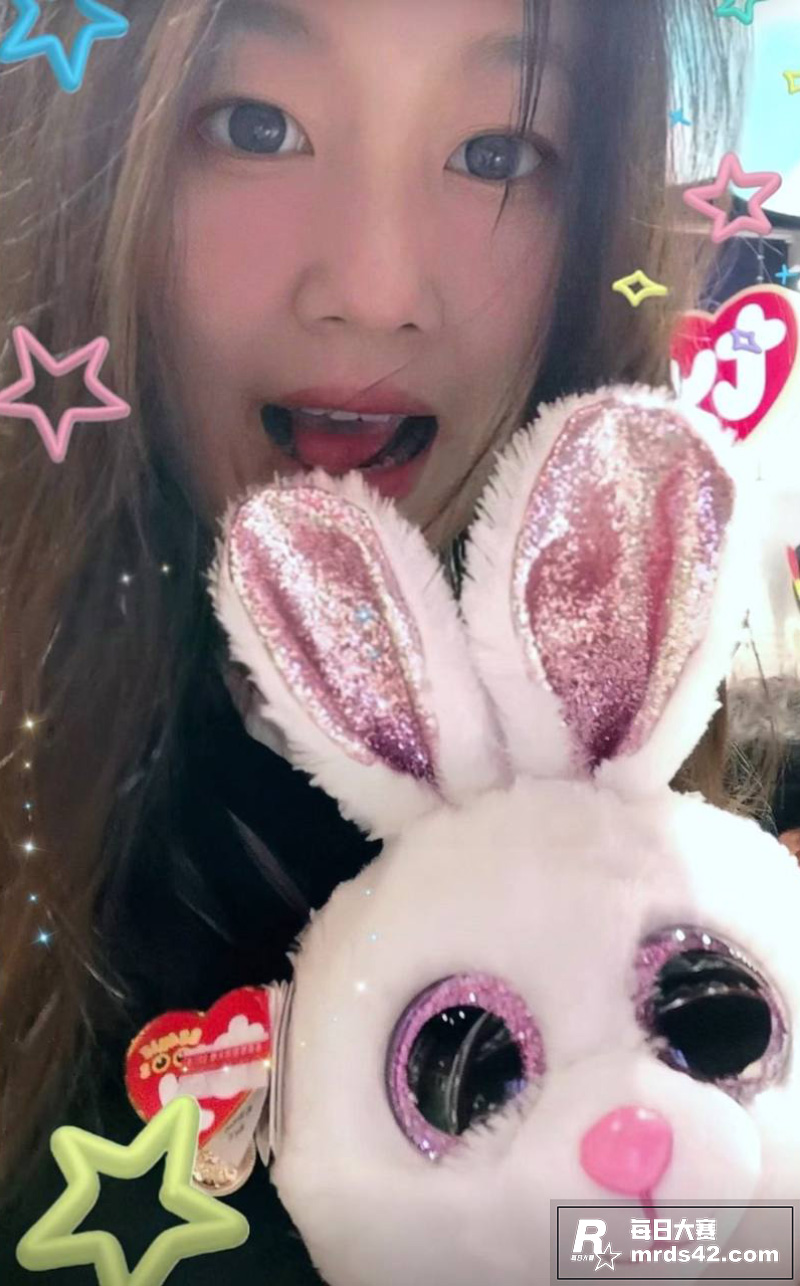 探探上约的天津反差女相关图片1