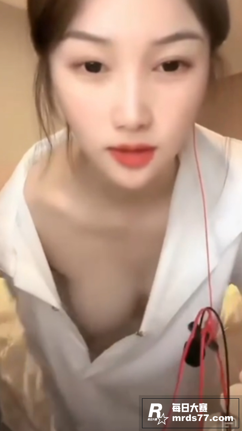 超多抖音网红美女主播相关图片11
