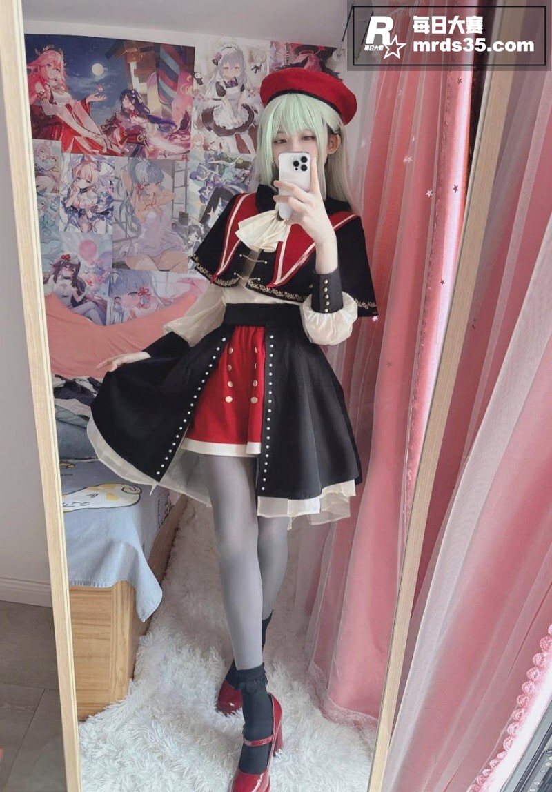 推特高颜值美少女 习相关图片12