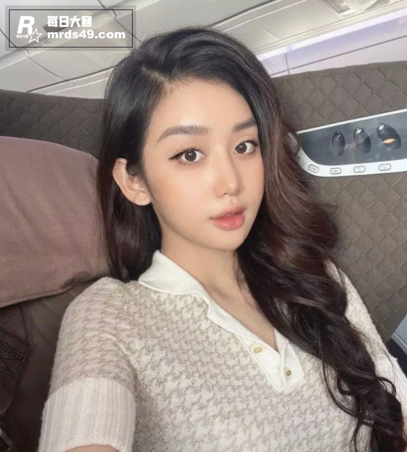 广东高颜值女神 孙雅相关图片1