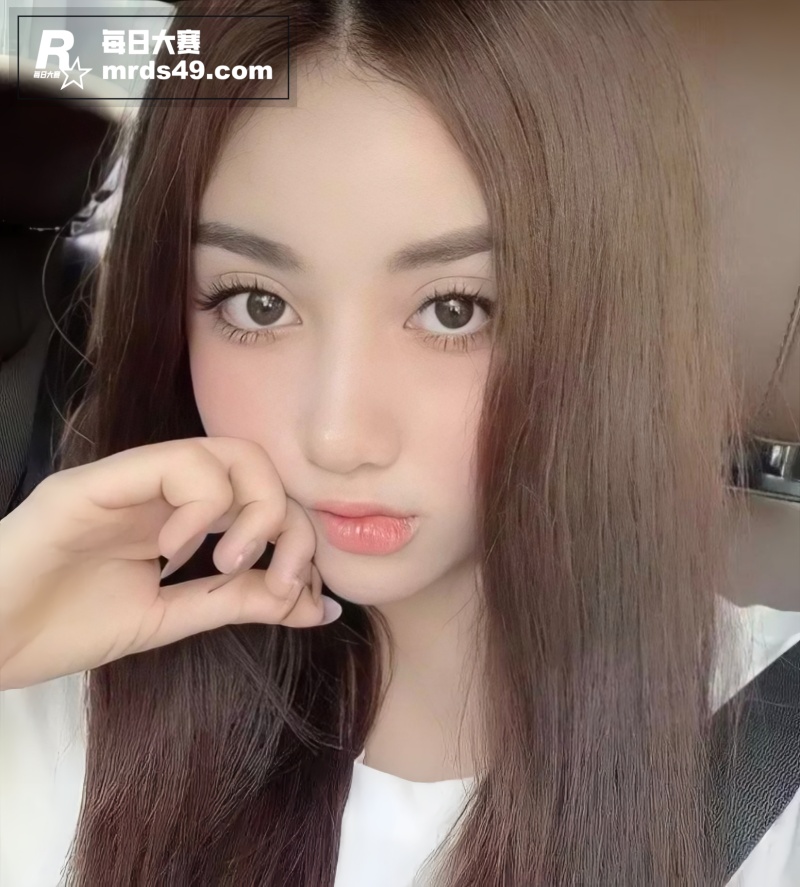 广东高颜值女神 孙雅相关图片3