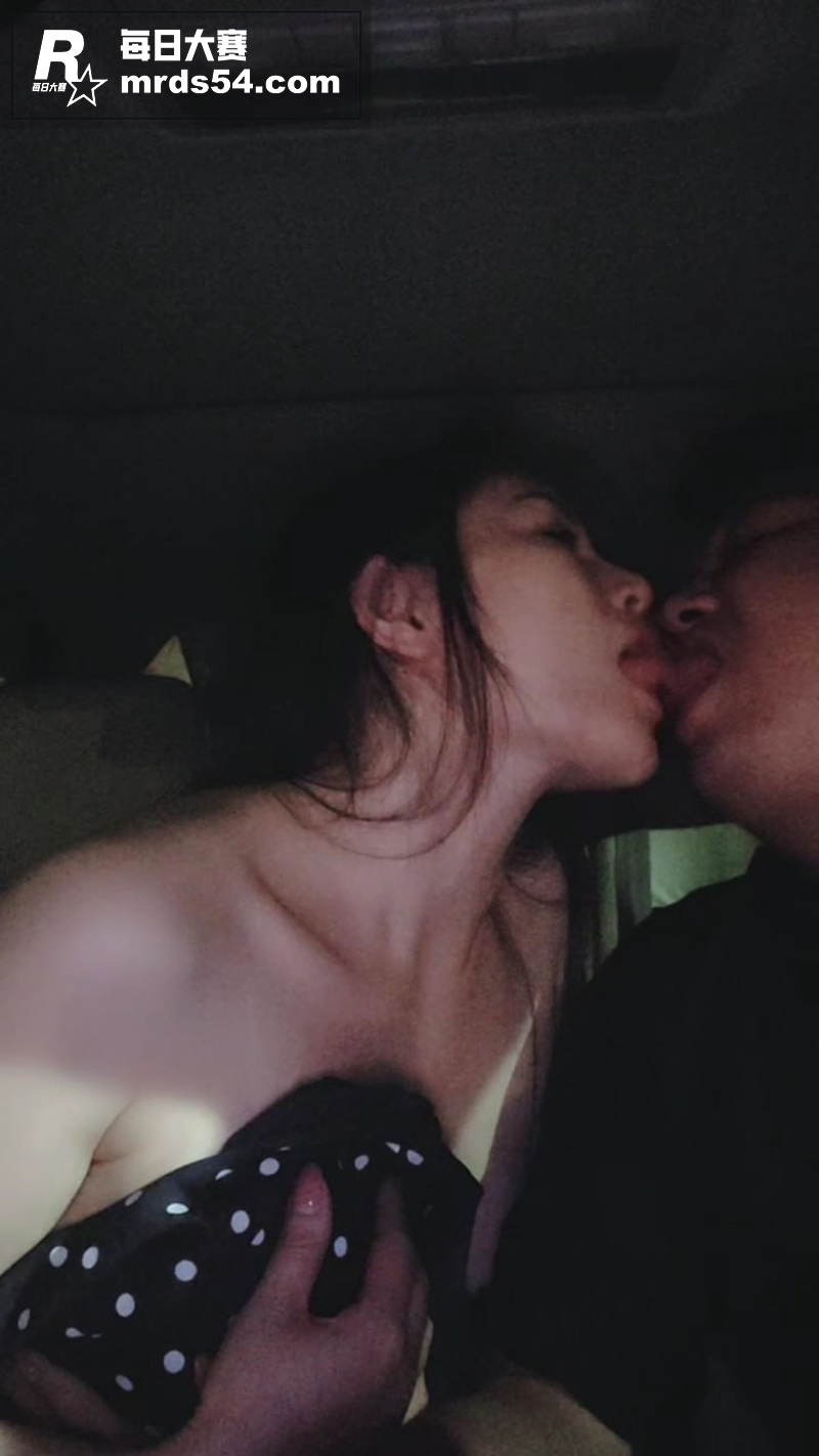 国产极品少妇 不知天相关图片6