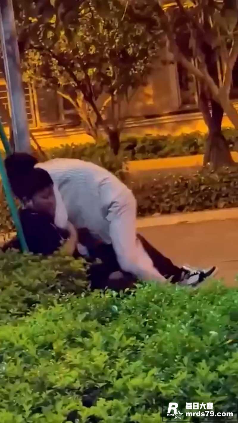东莞上沙中山北路惊现相关图片3