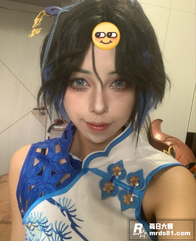 上海反差婊女cose相关图片1