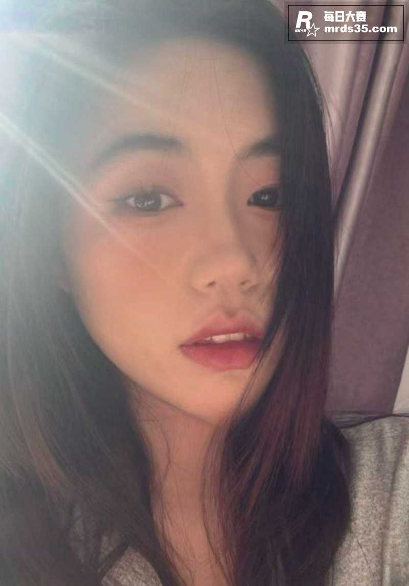 南京某公司反差女财务相关图片1