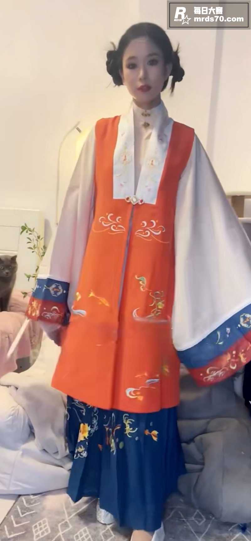 抖音高颜值网红 宵夜相关图片2