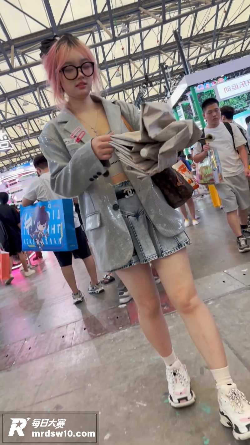 偷拍大神KFC商场大相关图片1