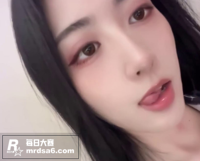 极品高颜值反差婊 提相关图片3