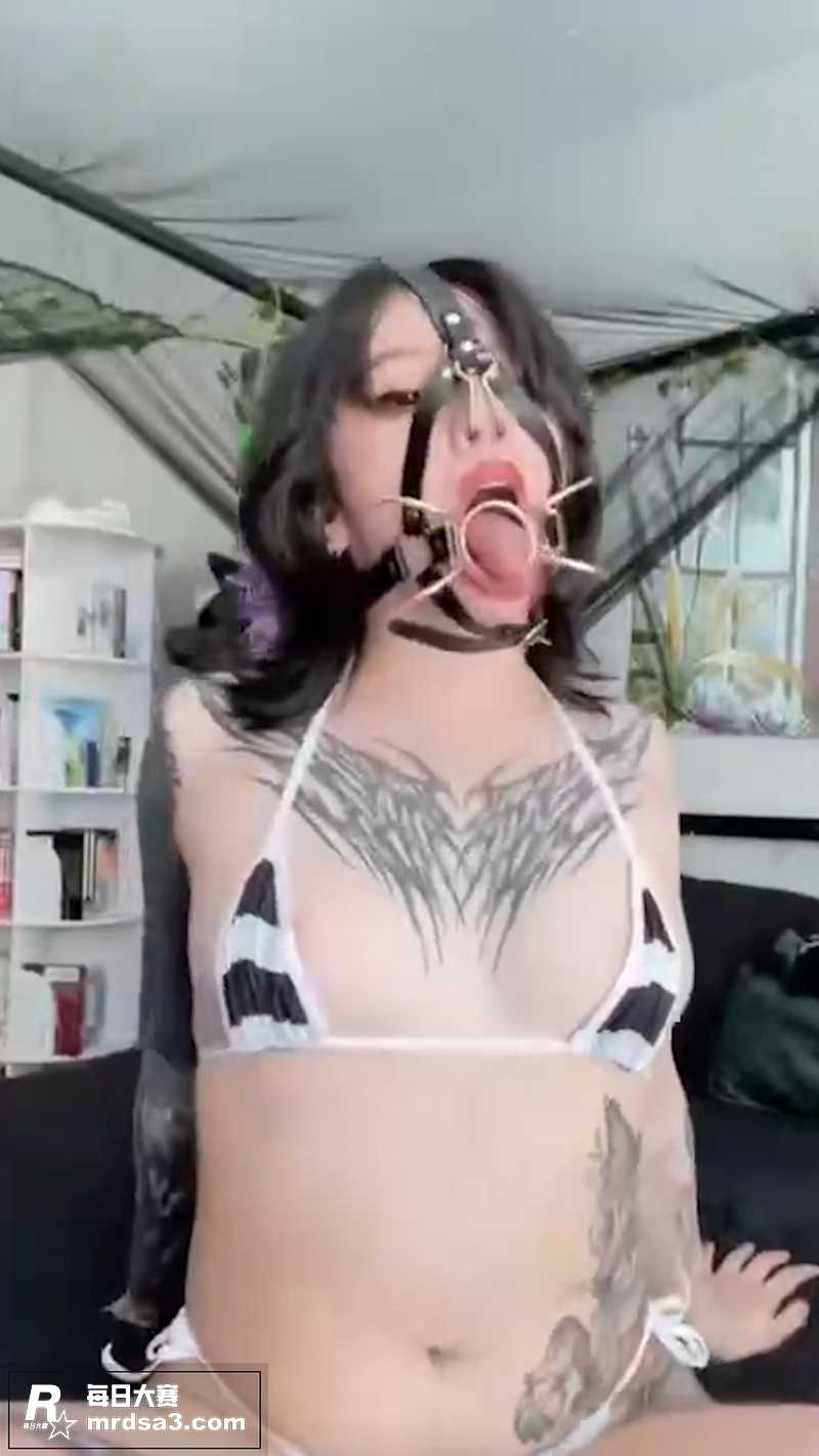 极品高颜值精神小妹 相关图片2
