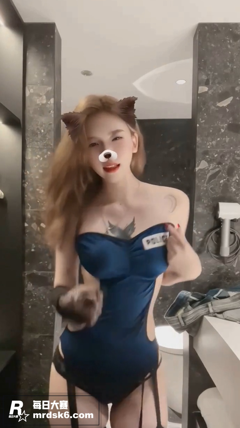 抖音高颜值女神 银紫相关图片3