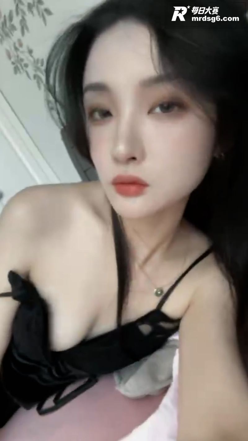 河南洛阳高颜值嫩妹 相关图片1