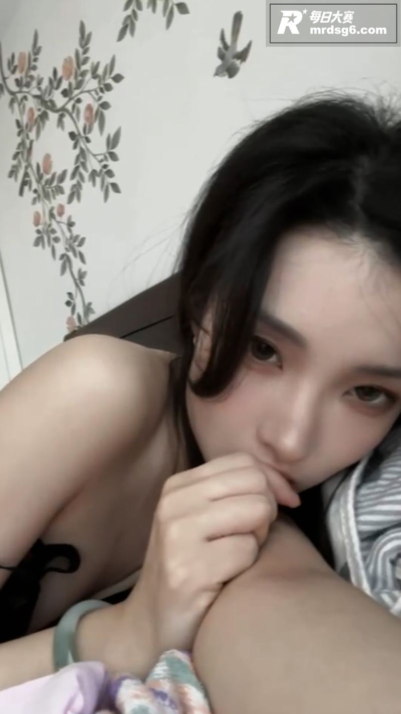 河南洛阳高颜值嫩妹 相关图片2