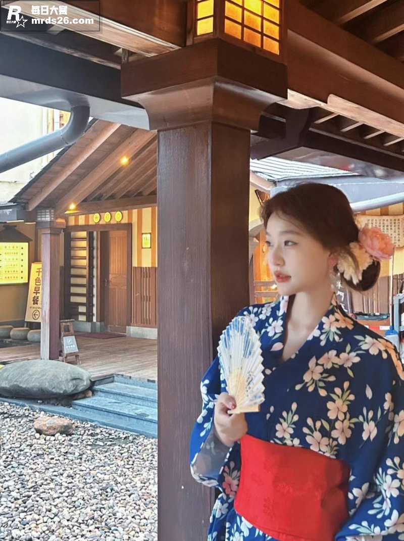 高颜值御姐反差婊 孙相关图片5