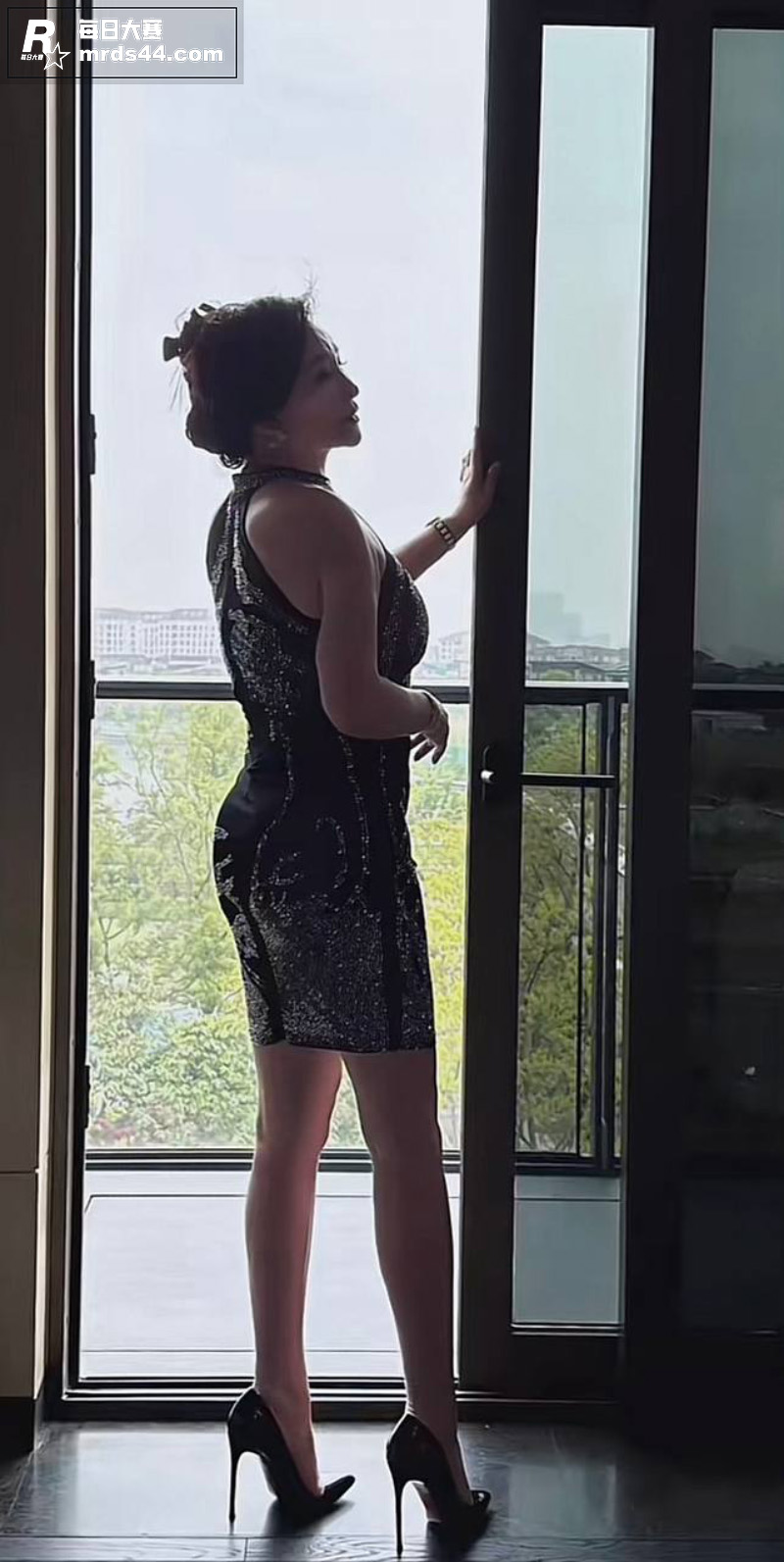 抖音少妇 莎莉娜&a相关图片7