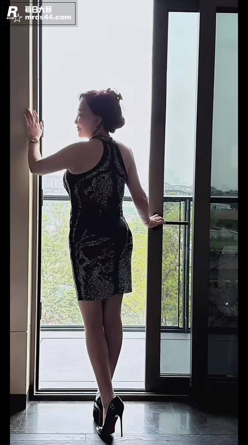 抖音少妇 莎莉娜&a相关图片8