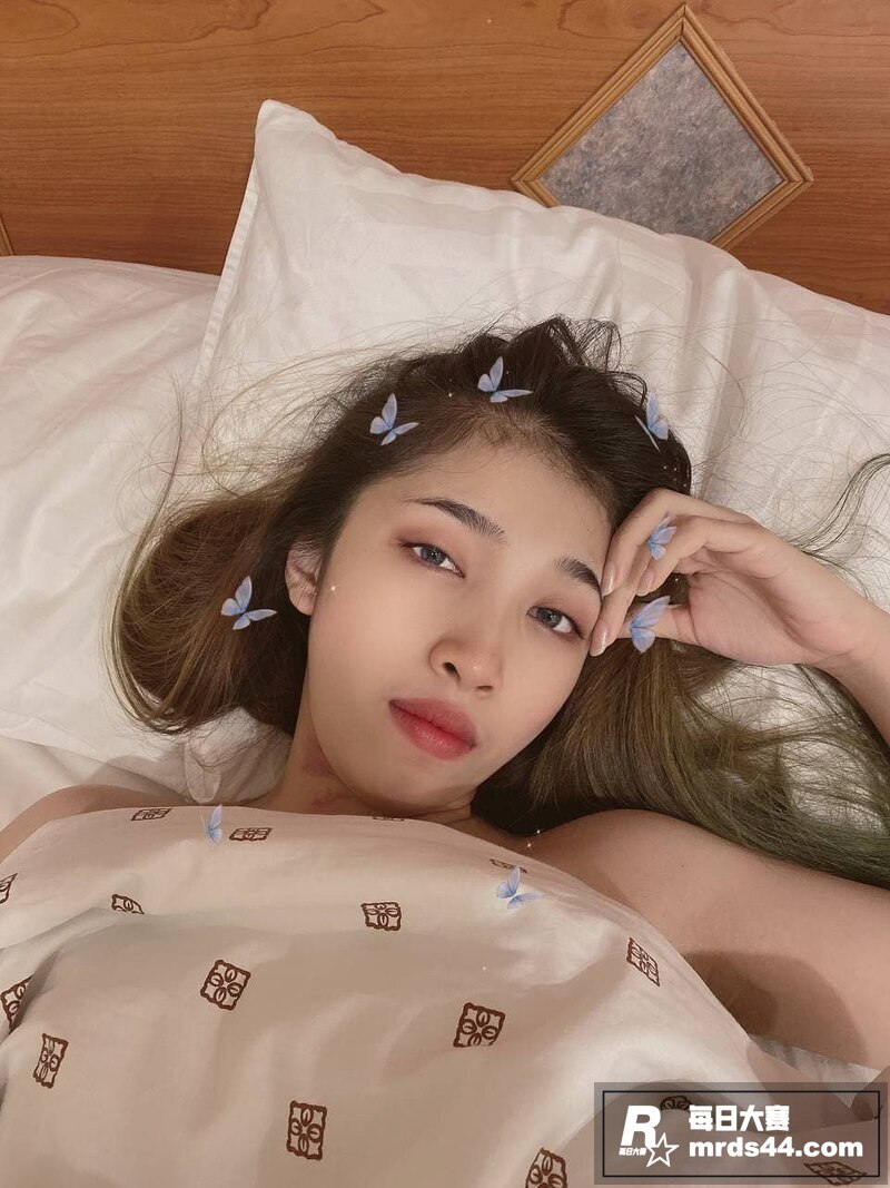 高颜值金发美女 性爱相关图片4
