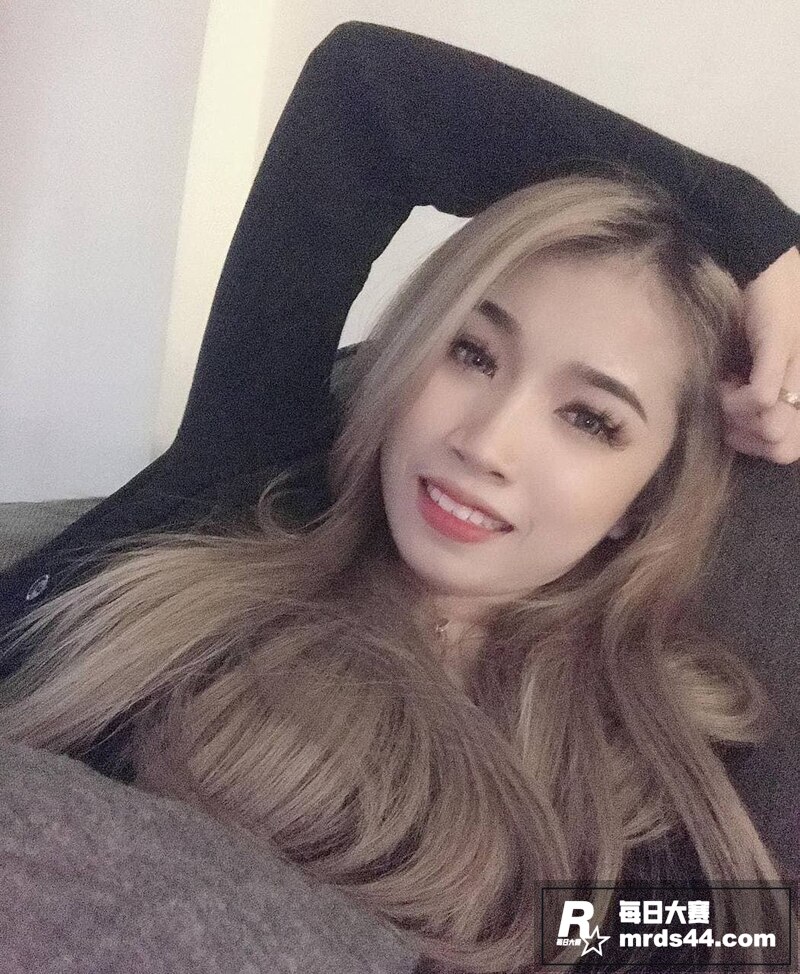 高颜值金发美女 性爱相关图片8