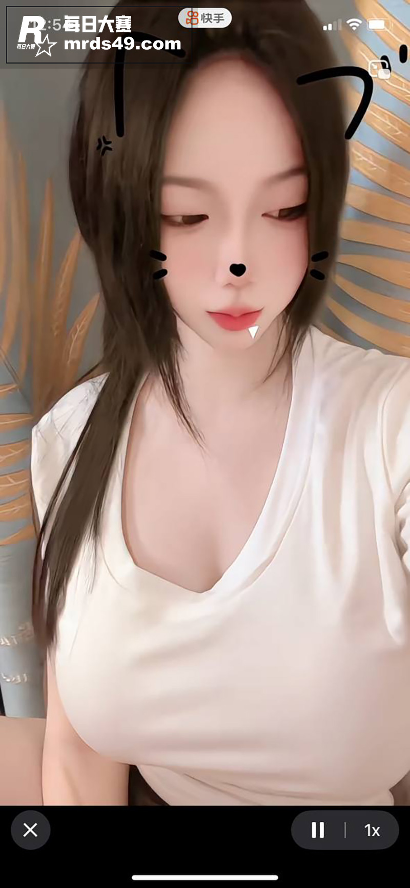 快手巨乳网红 迷人张相关图片3