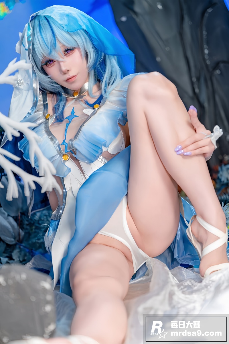 推特网红美少女 咬一相关图片2