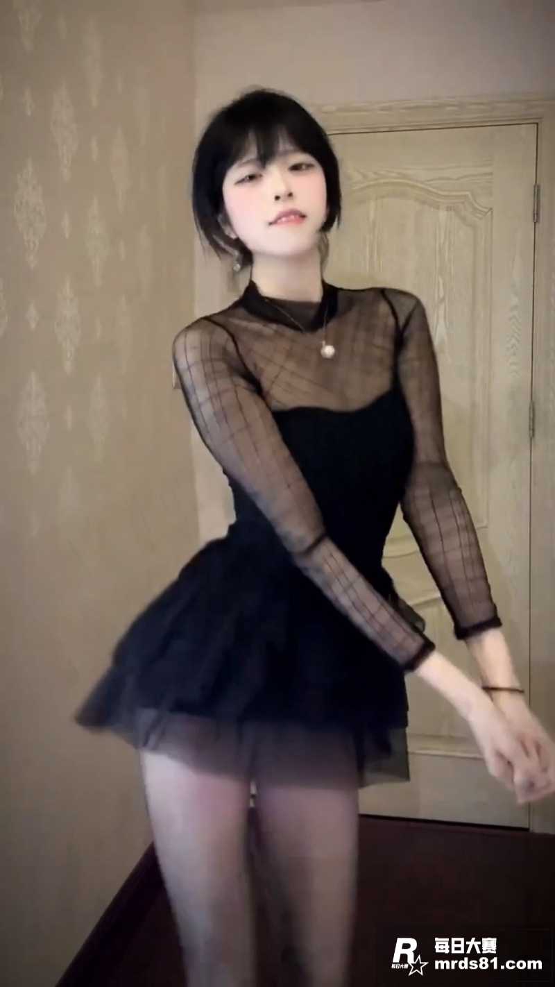 ivy抖音风混剪 高相关图片3
