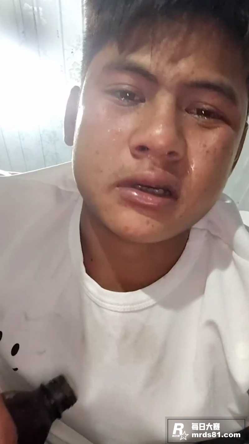 快手男网红直播喝农药相关图片2