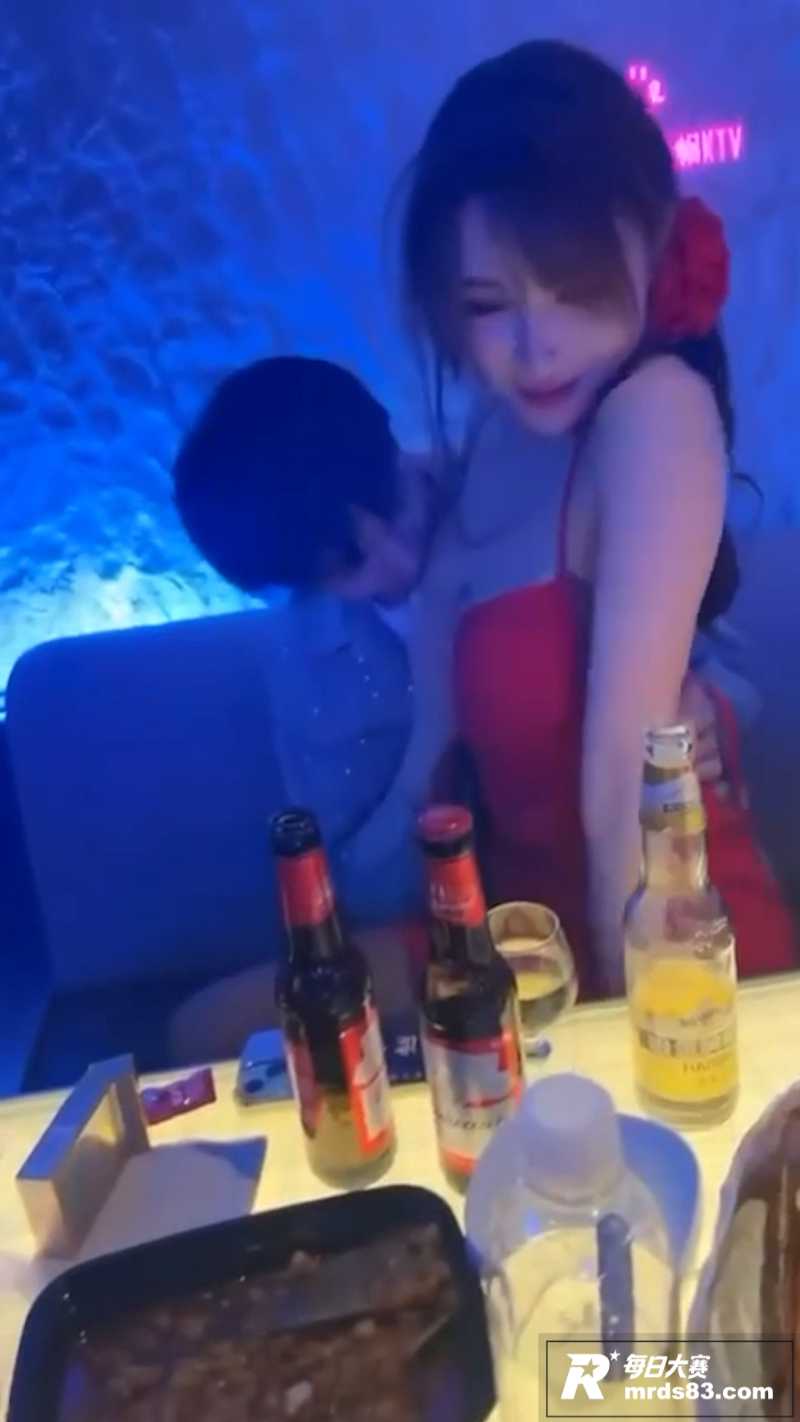 荤场KTV的大尺度玩相关图片12