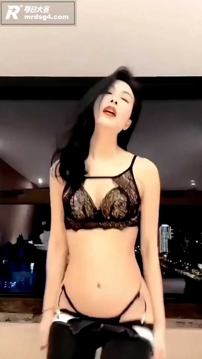 抖音超有气质顶级美女相关图片1