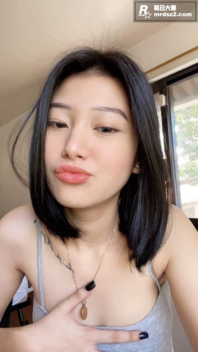 新加坡华人女神 黄玲相关图片1